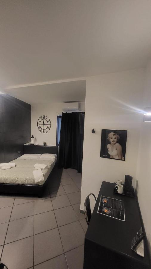 Il Taschino Suite Nápoly Kültér fotó